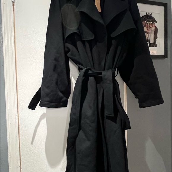 SKIMS Oversized Trench Coat - Picture 3 of 6